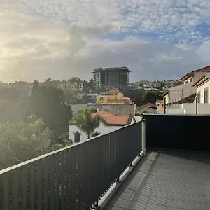 Carreira Apartment